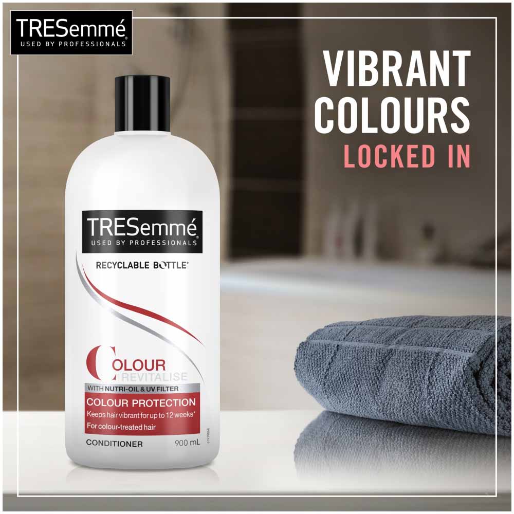 TRESemme Colour Revitalise Colour Protection Conditioner 900ml Image 3