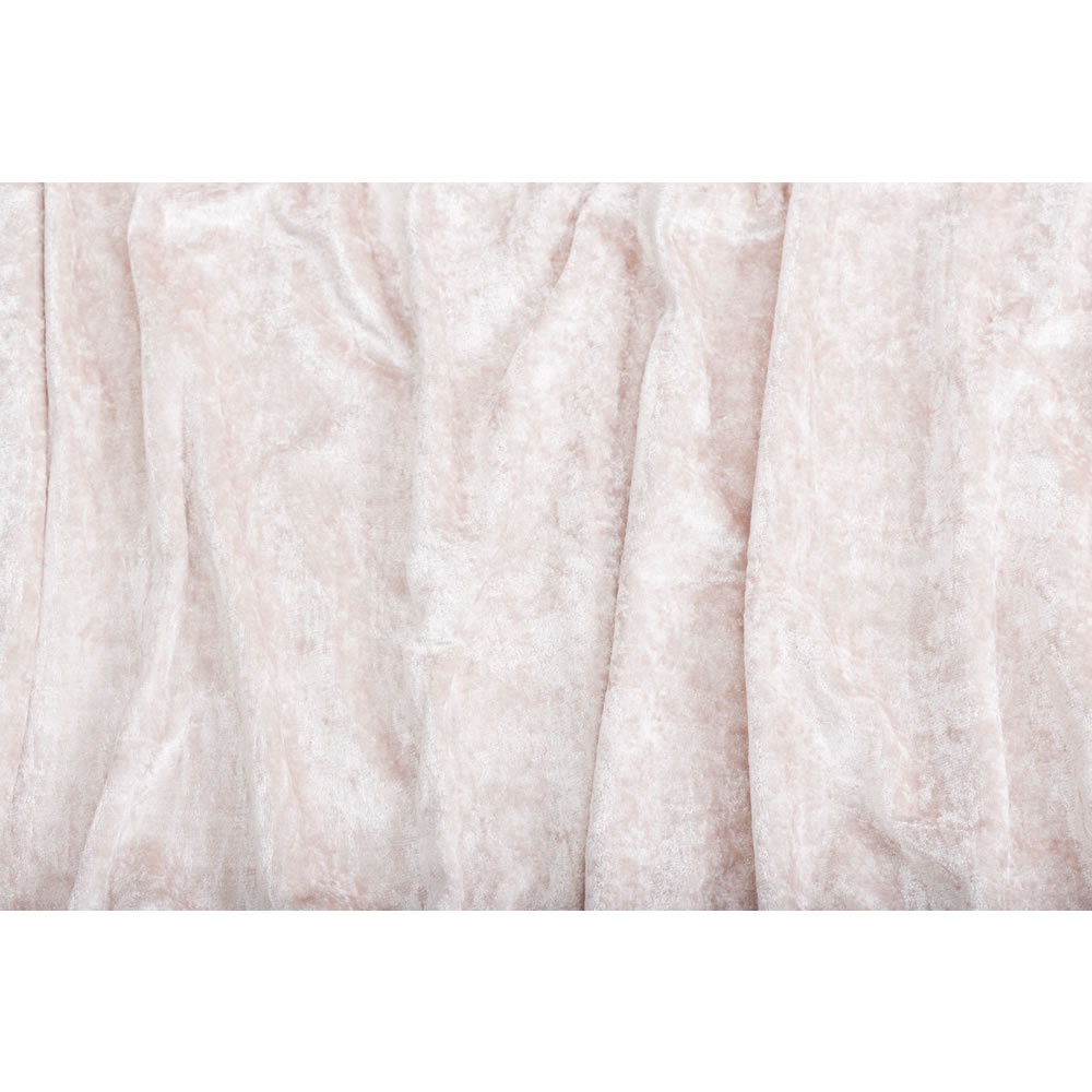 Wilko Blush Pink Crushed Velvet Effect Throw 200 x 150cm Image 2