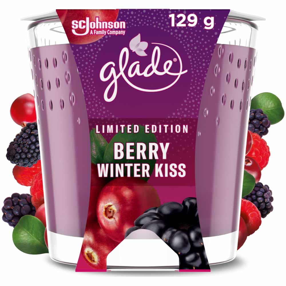 Glade Candle Berry Winter Kiss Air Freshener 129g Image 1