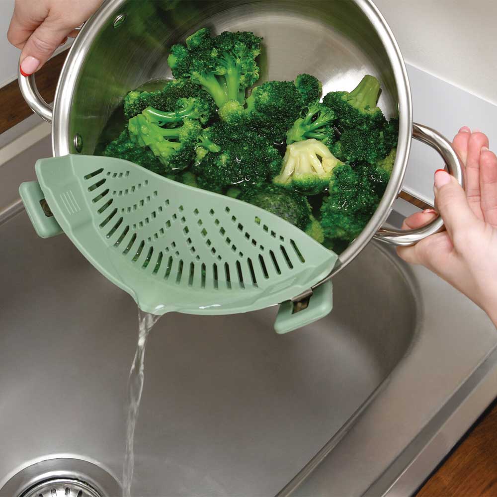 My Silicone Clip On Pot Strainer - Green Image 7