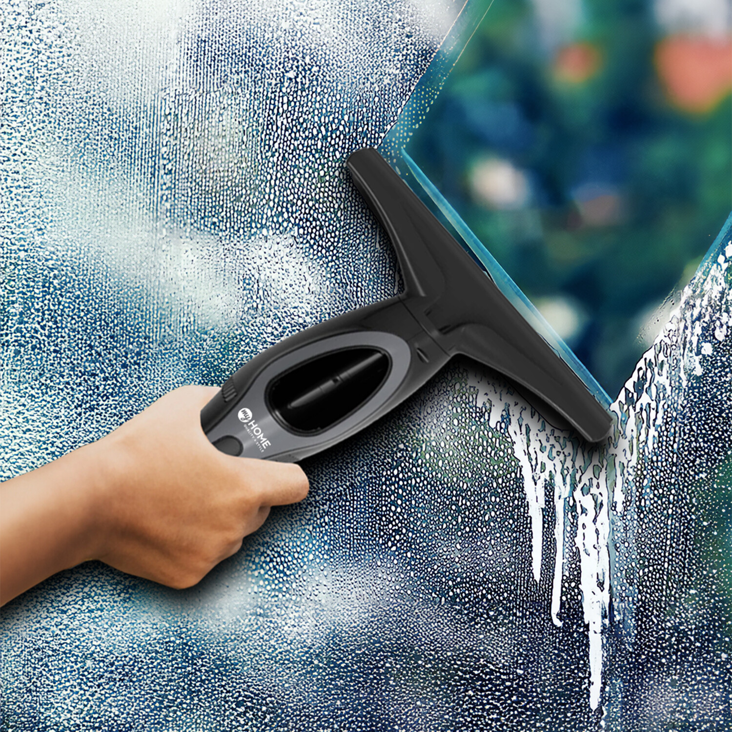 Window Vacuum 3.7V - Black Image 3