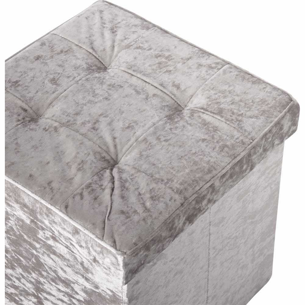 Wilko Crushed Velvet Cube Silver Wilko