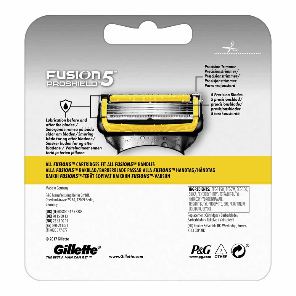 Gillette Fusion 5 ProShield Blades 4 pack Image 3