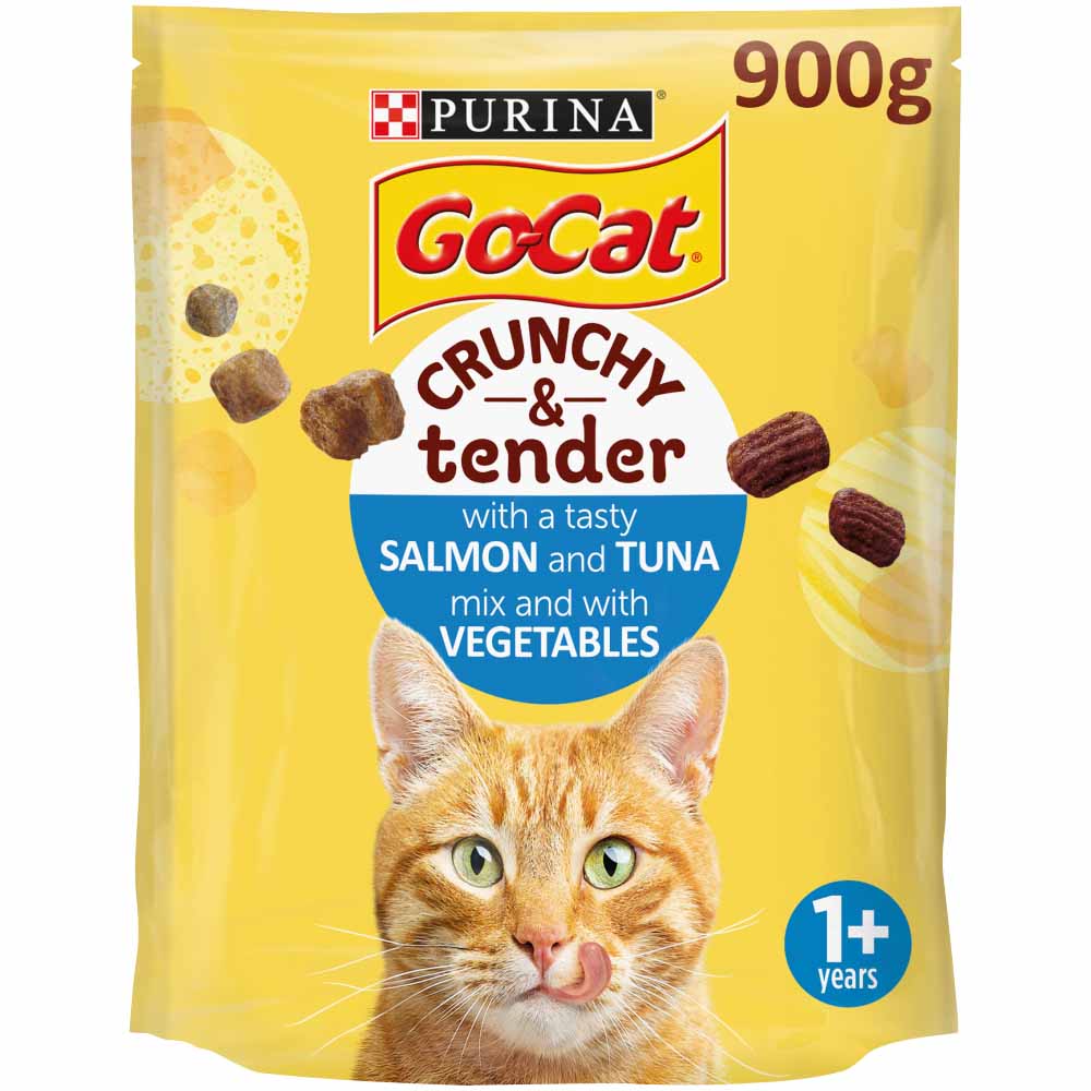 Go-Cat Crunchy and Tender Salmon Tuna and Veg Dry Cat Food 900g Image 1