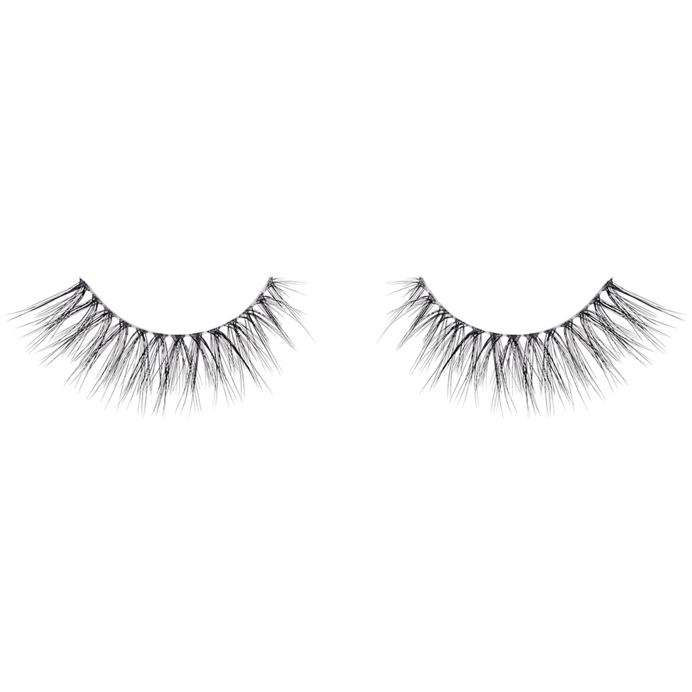 essence Light as a Feather 3d Faux Mink Lashes 02 1 Pack Image 3