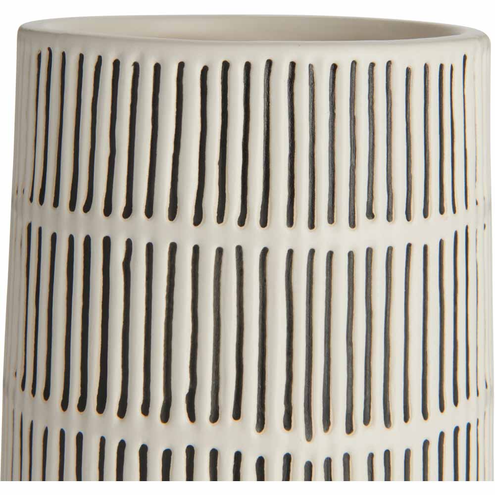 Wilko Neo Global Black and White Ceramic Vase Image 3