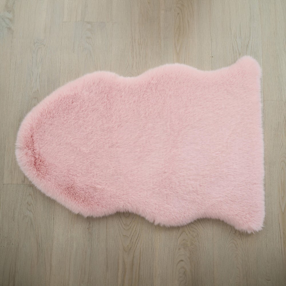 Luxury Faux Fox Fur Rug - Pink Image 6