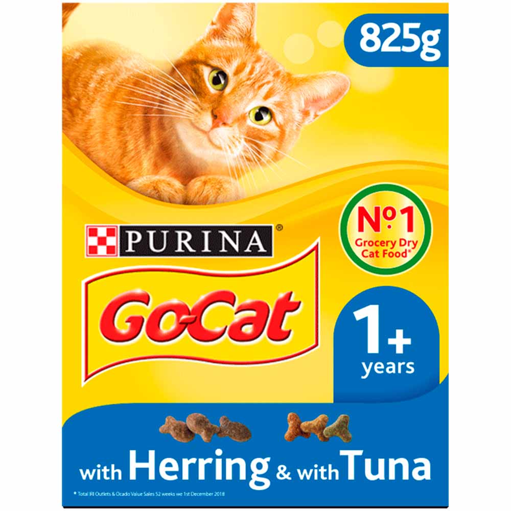 Go-Cat Adult Dry Cat Food Tuna Herring and Veg 825g Image 1