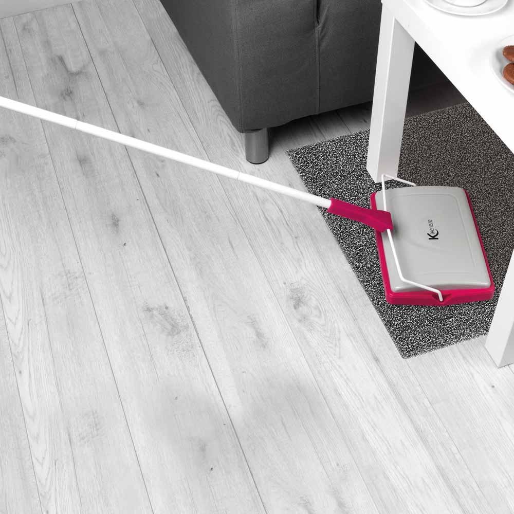 Kleeneze ThreeBrush Carpet Sweeper Wilko