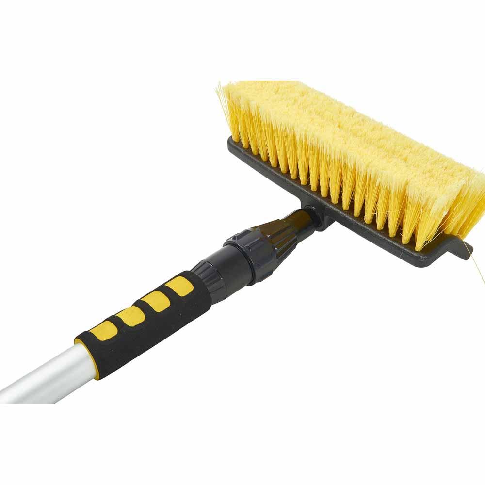 Wilko Water Fed Cleaning Brush Wilko