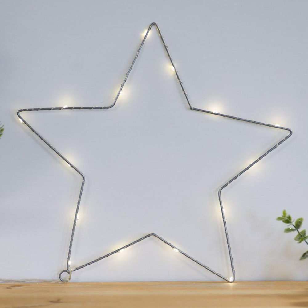 Thompson and Morgan Christmas Gift 15 Warm White LED Battery Operated Silver Star Image 1