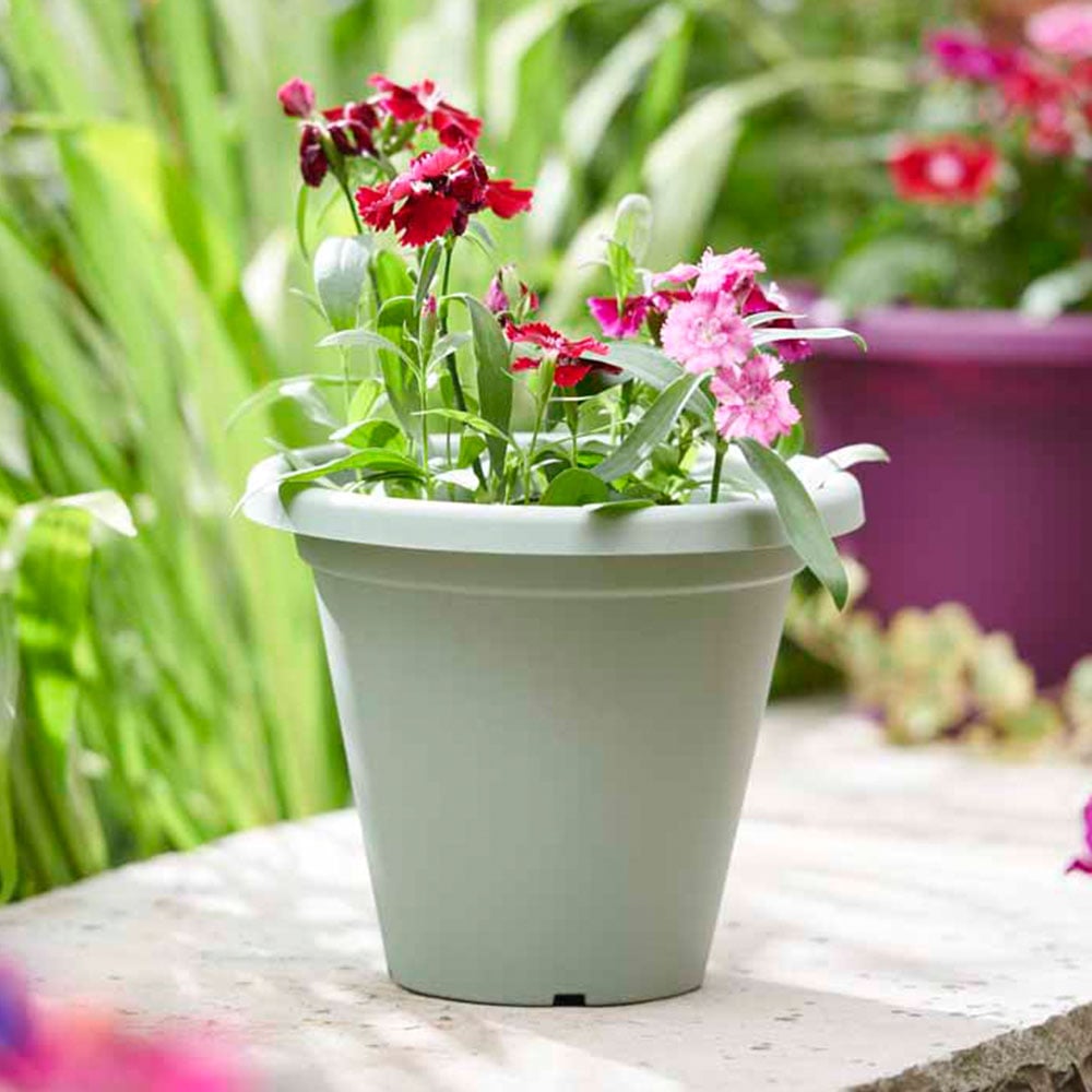 Clever Pots Sage Green Plastic Round Plant Pot 19/20cm Image 5