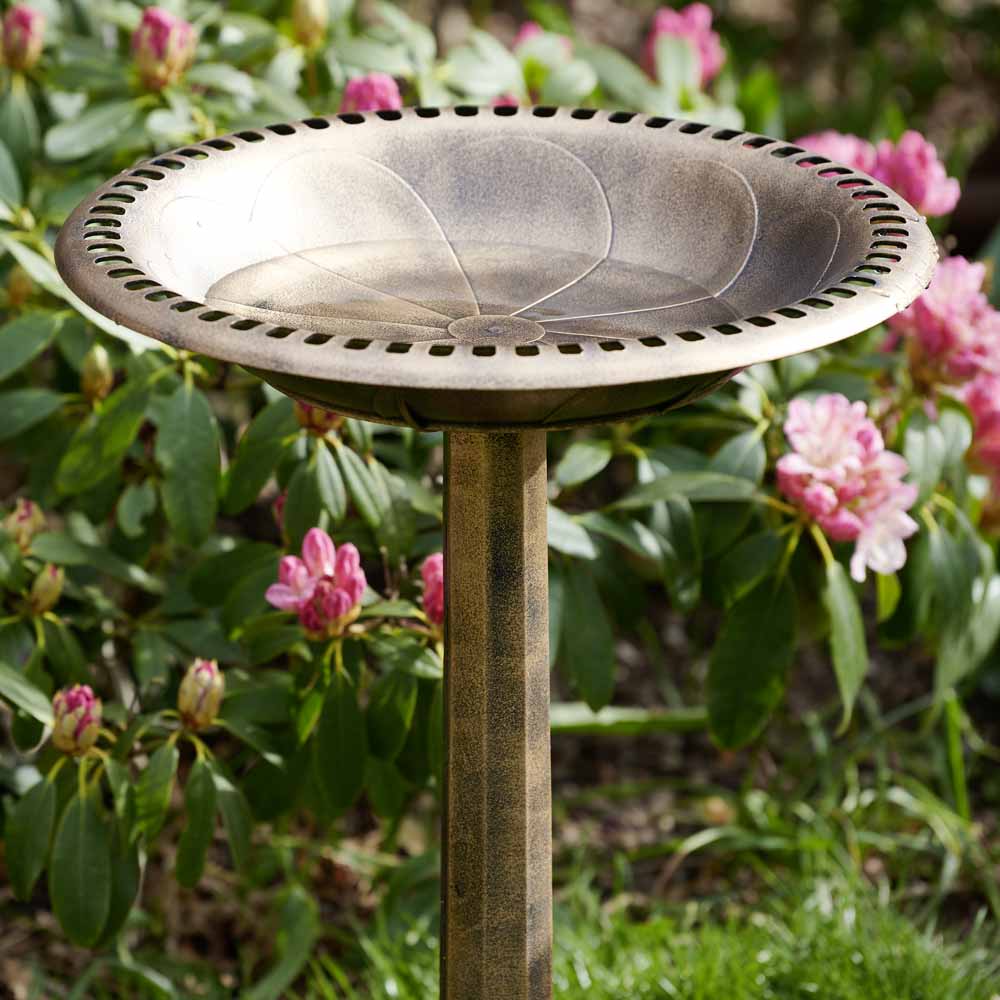 Wilko Resin Bird Bath Wilko