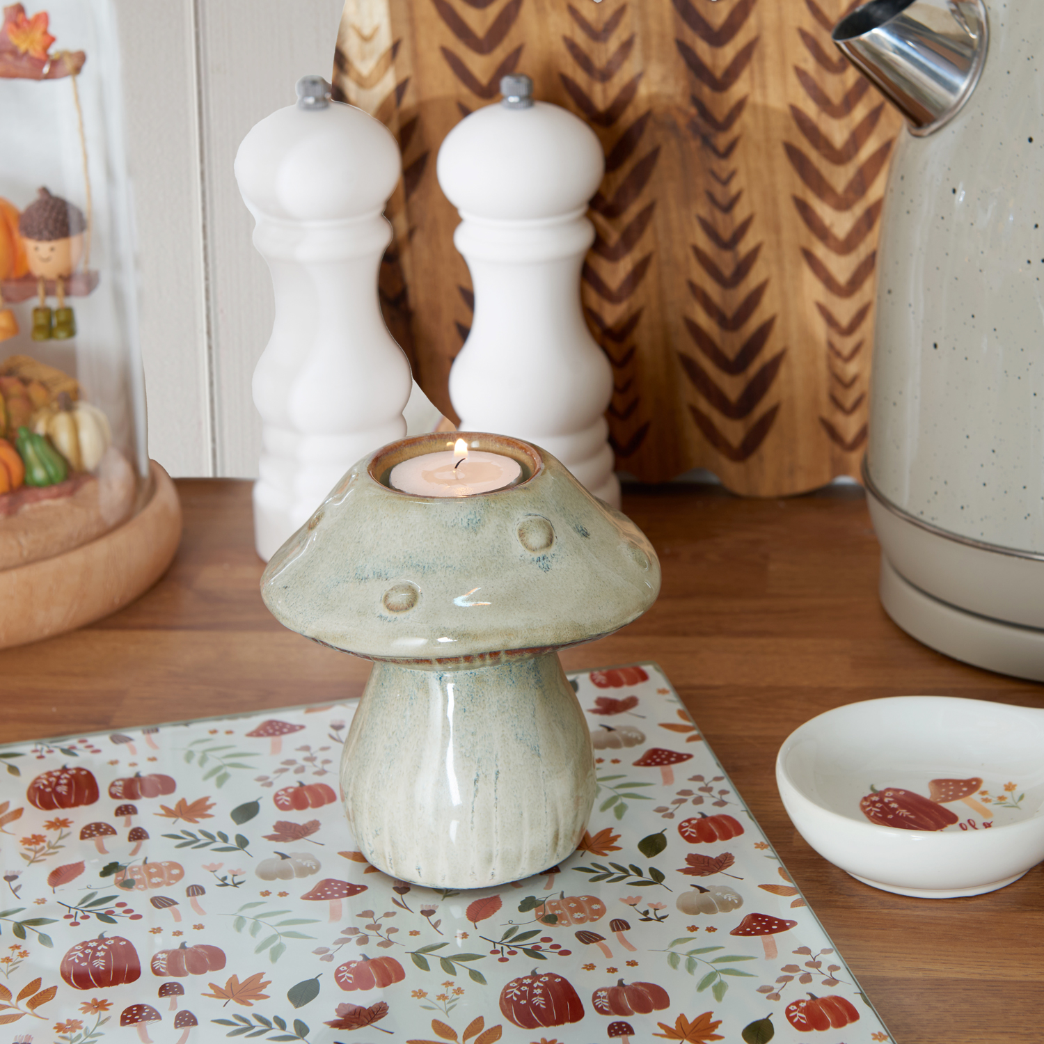 Mushroom Tealight Holder Neutral Image 2