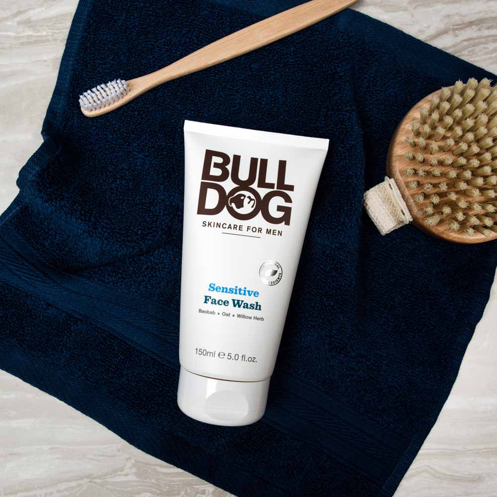 Bulldog Sensitive Face Wash 150ml Image 3