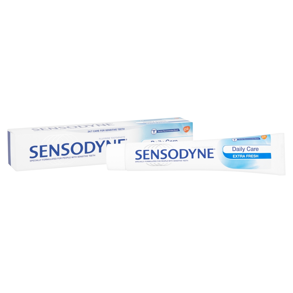 Sensodyne Extra Fresh Toothpaste 75ml Image 2