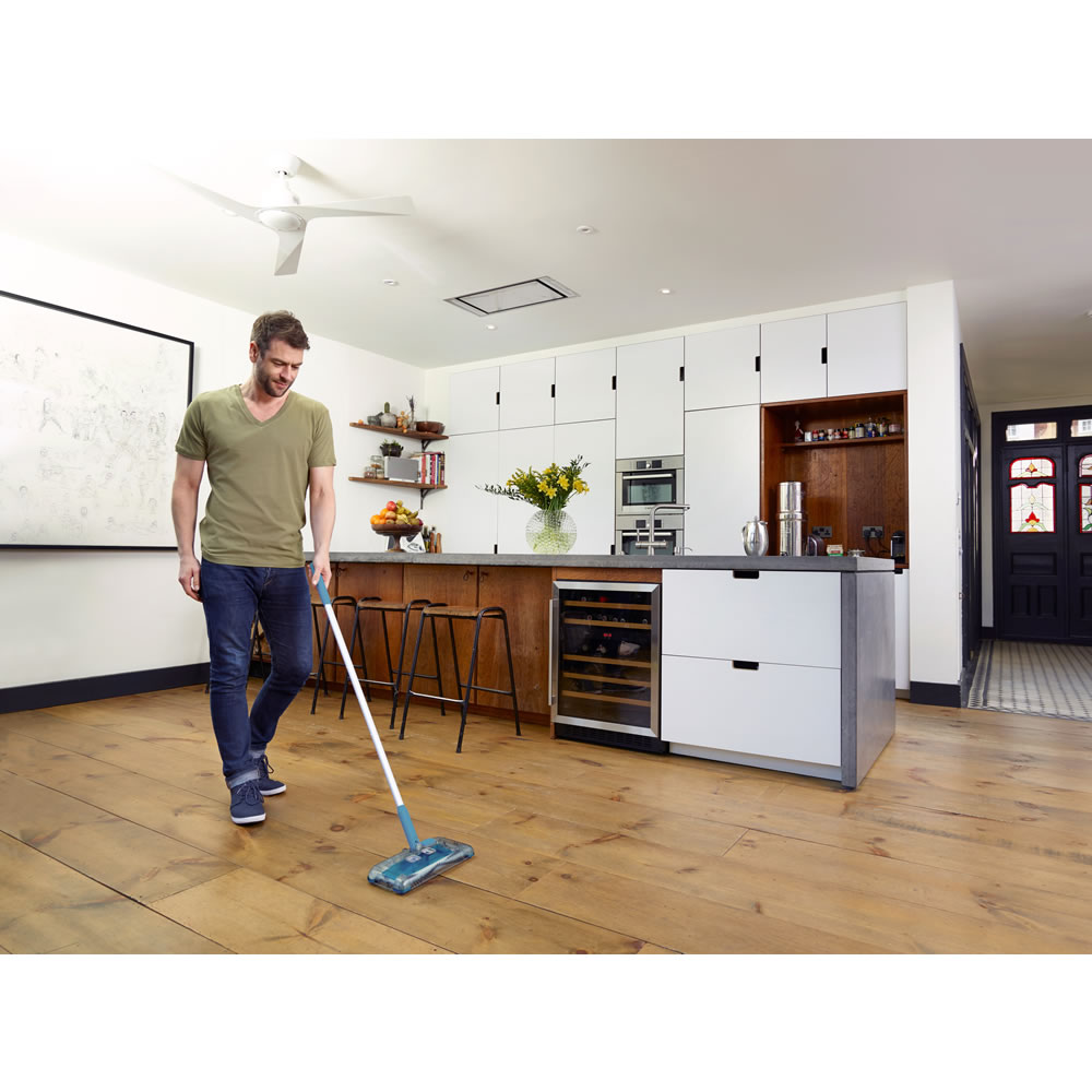 Black and Decker Lithium Floor Sweeper 3.6V Wilko