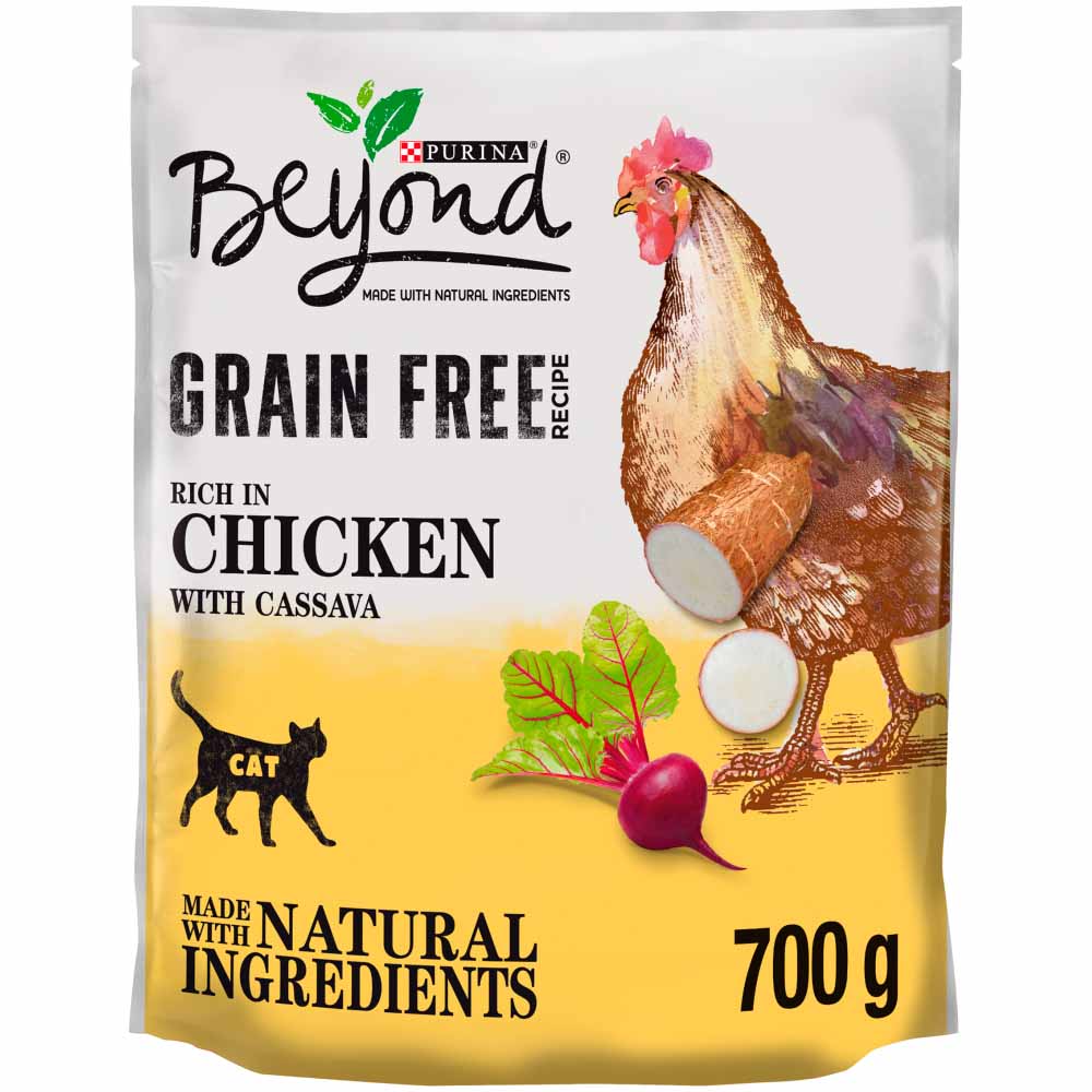 Beyond Grain Free Dry Cat Food Rich in Chicken 700g Image 1
