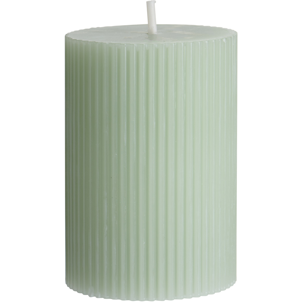 Wilko Ribbed Candle Sage Image 1