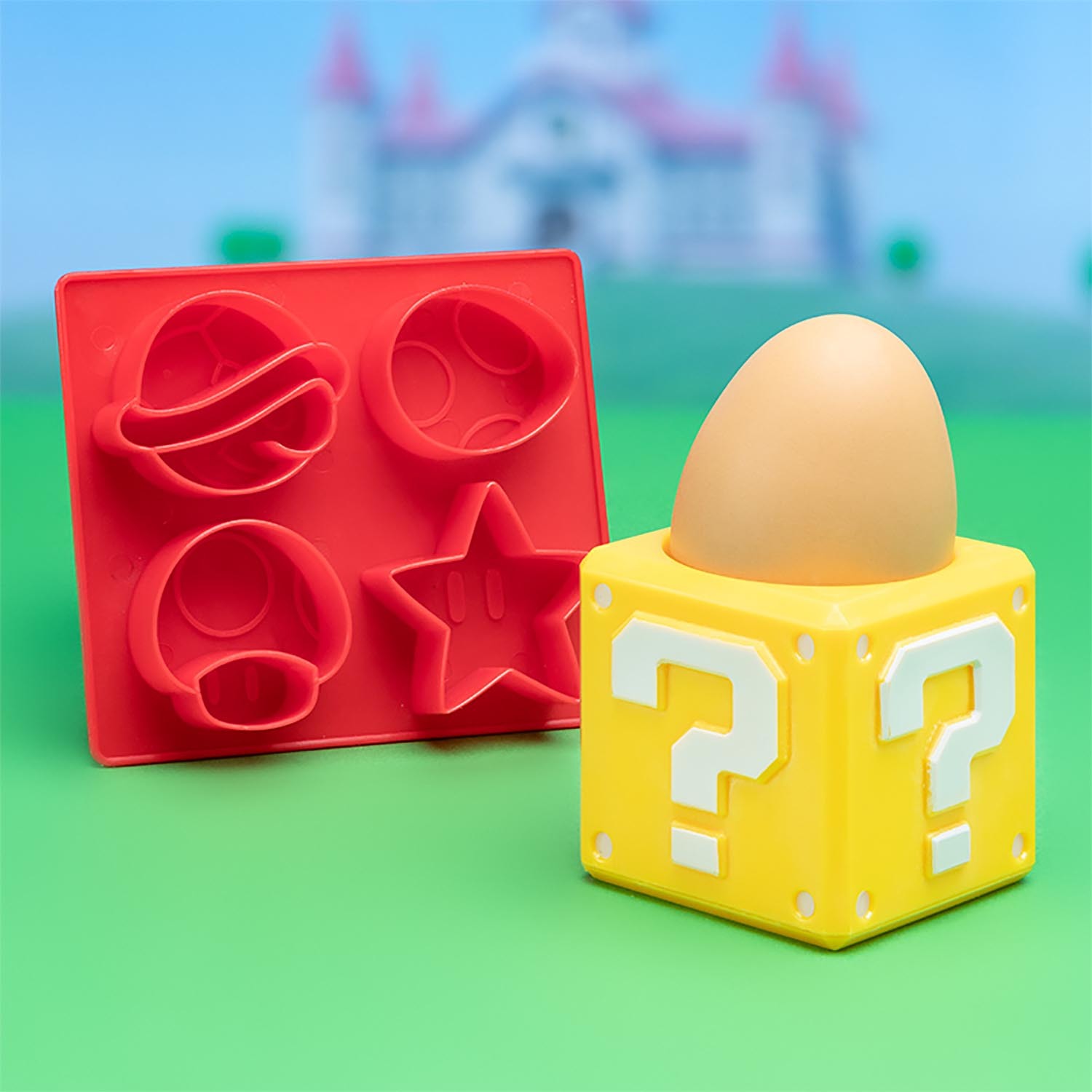 Super Mario Question Block Egg Cup and Toast Cutter Image 2