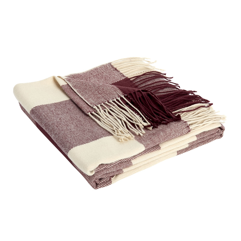Wilko Natural and Burgundy Woven Check Throw 130 x 170cm Wilko