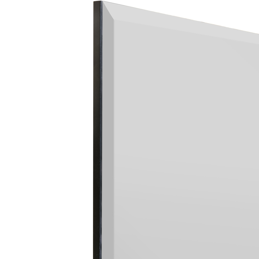 MirrorOutlet The Moderni Bevelled Wall Mirror 70 x 70cm Image 5
