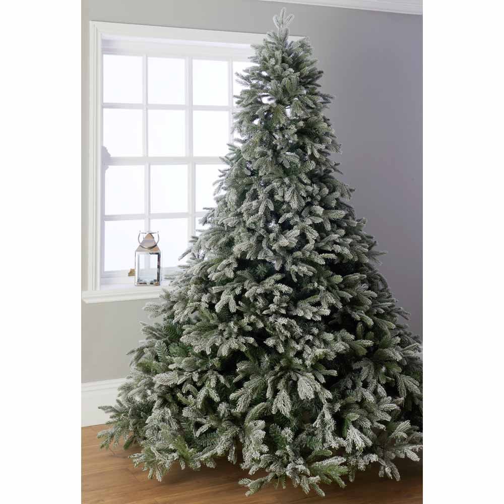 Wilko 7ft Natural Drop Frosted Tip Flute Christmas Tree Image 4