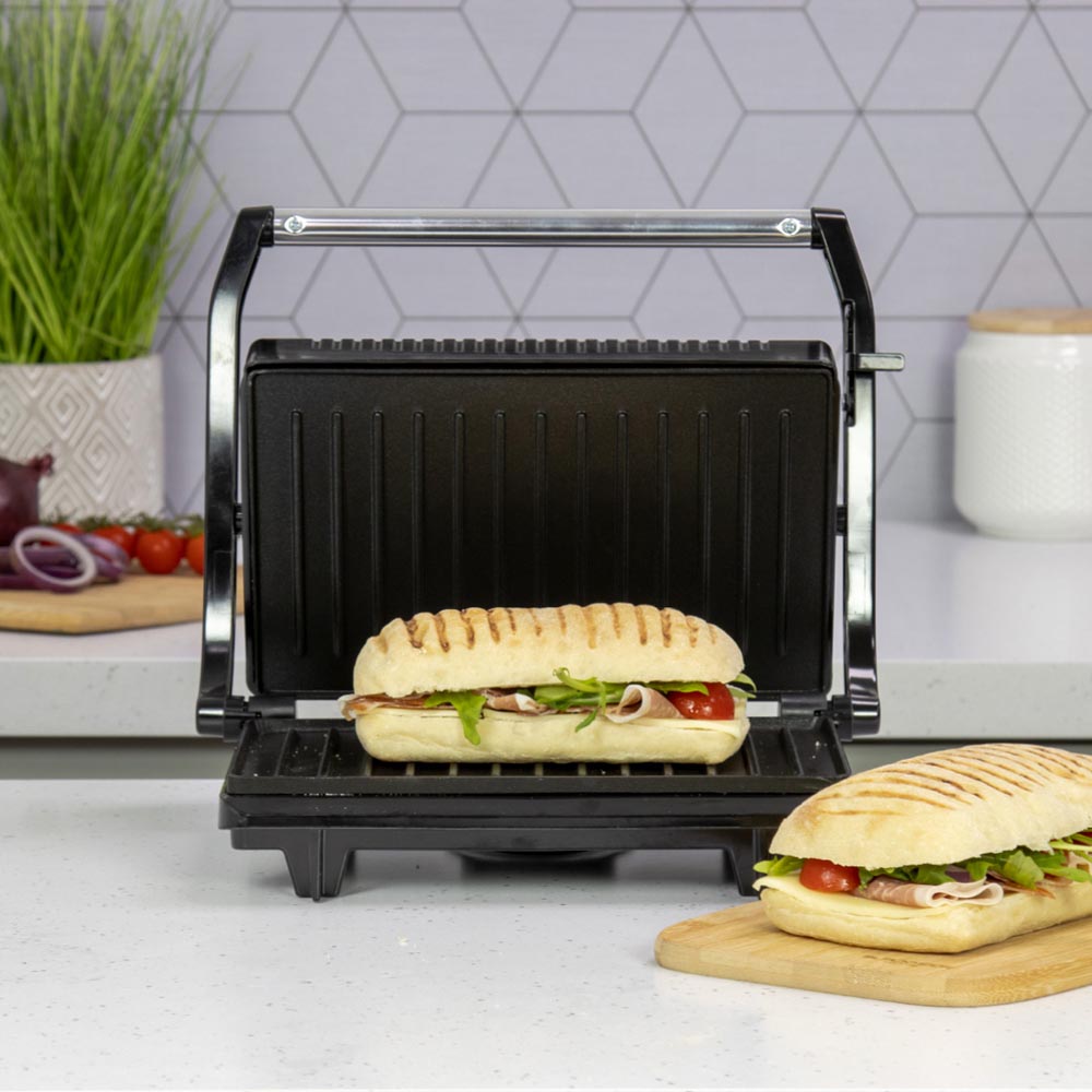 Quest Silver and Black Compact Panini Press and Grill 750W Image 2