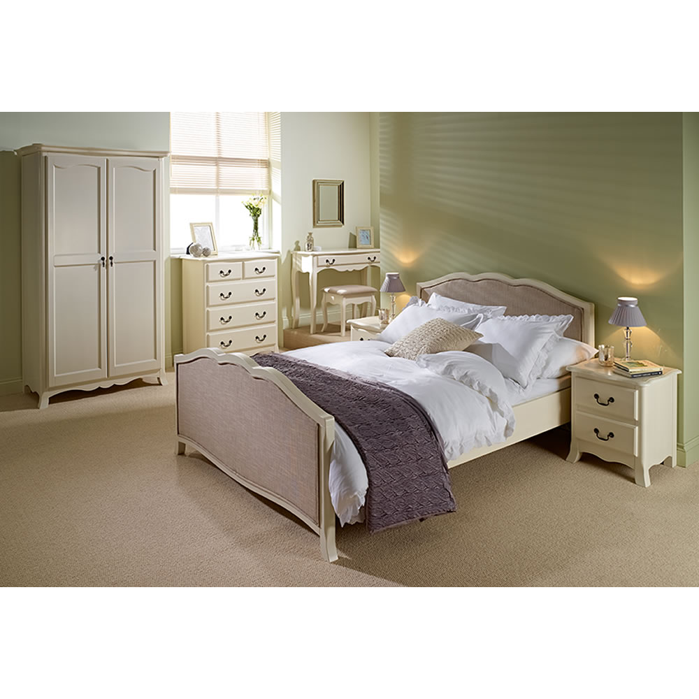 Chantilly Double Bed Image 2