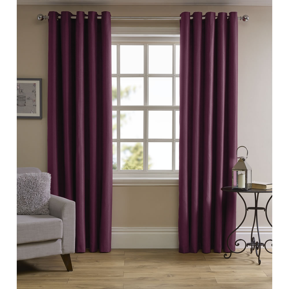 Wilko Plum Waffle Weave Lined Eyelet Curtains 167 W x 137cm D Image 1