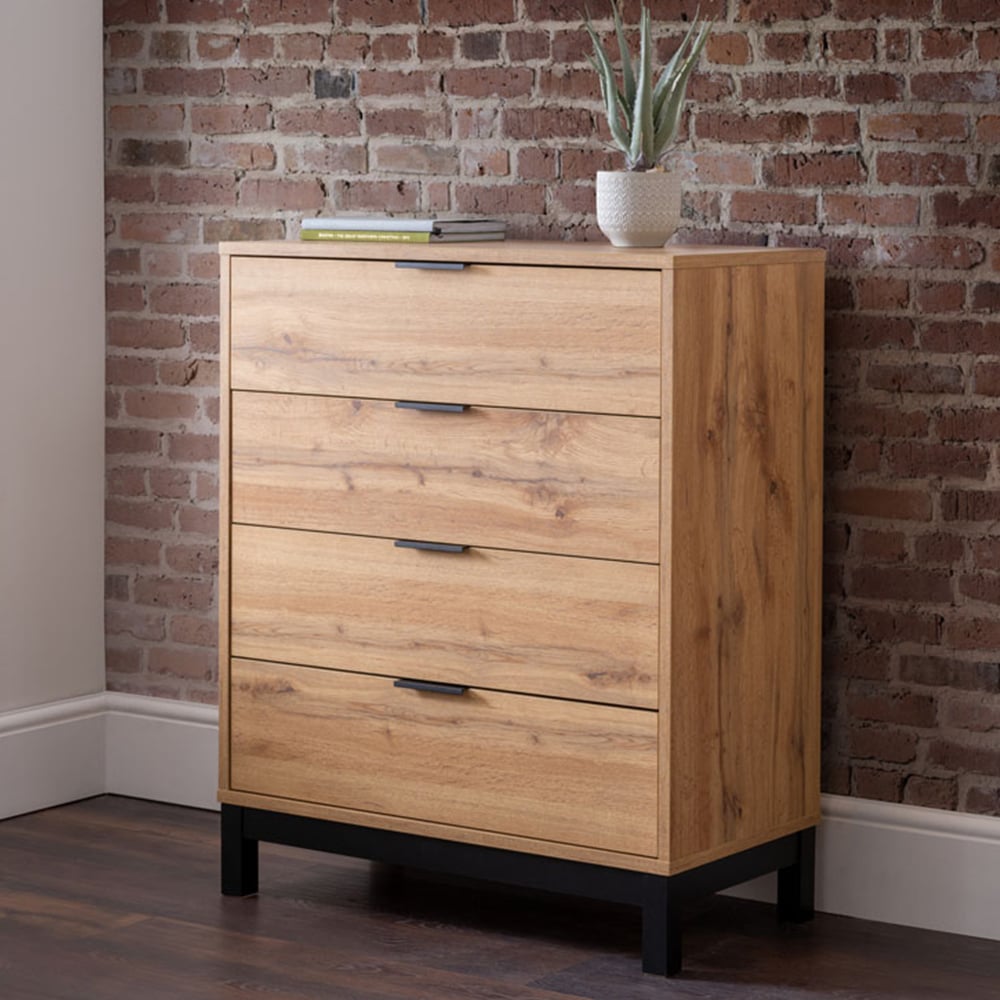 Julian Bowen Bali 4 Drawer Oak Chest of Drawers Image 6