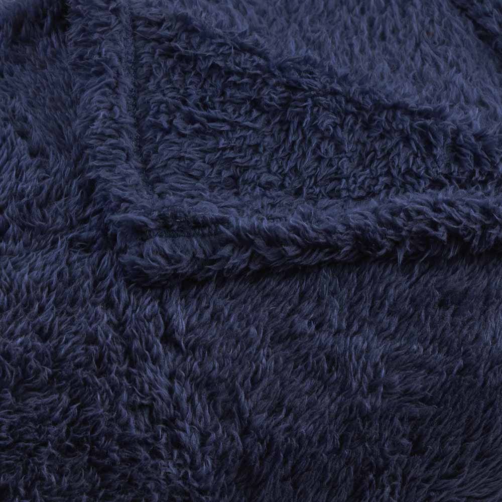 Wilko Navy Teddy Throw 130 x 170cm Wilko