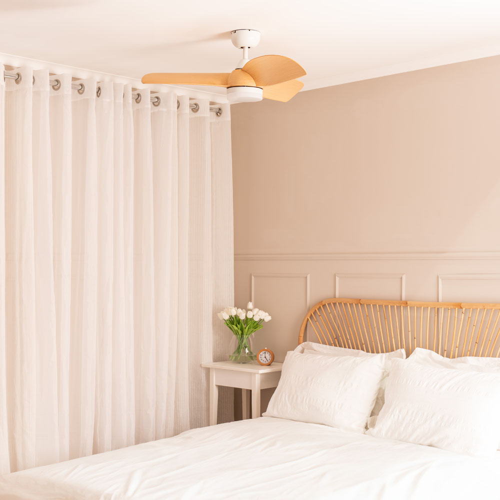 ValueLights White and Beech Ceiling Fan with LED Light and Remote 36 inch Image 6