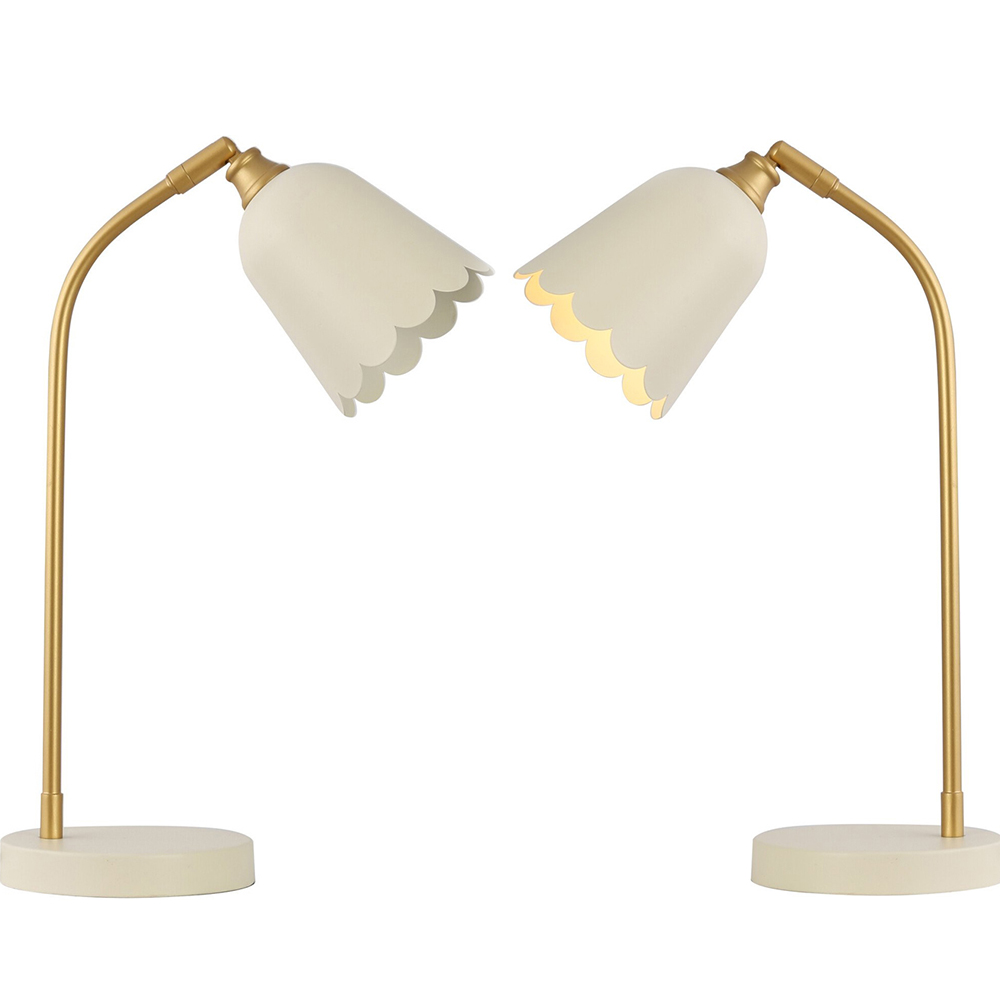 Scalloped Table Lamp Cream Image 6