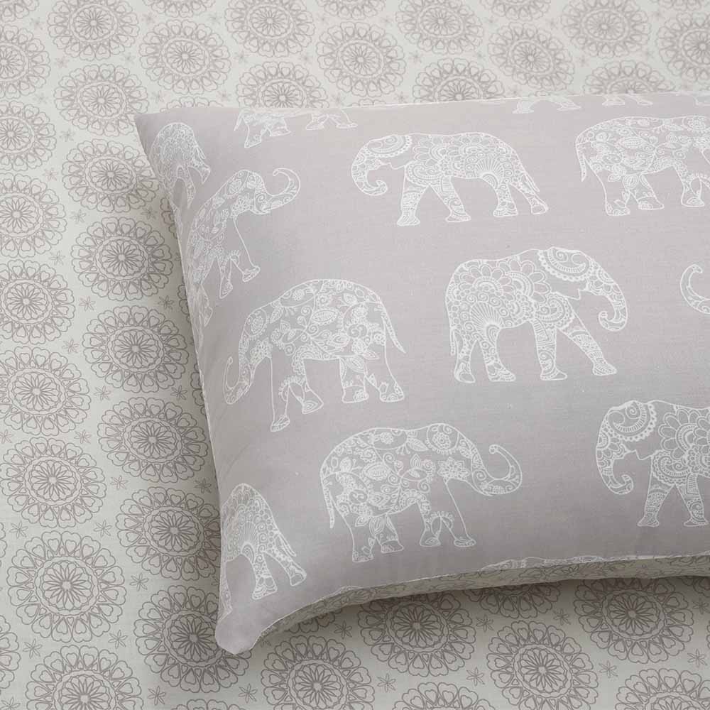 Wilko Elephant Print Duvet Set King Size Image 4