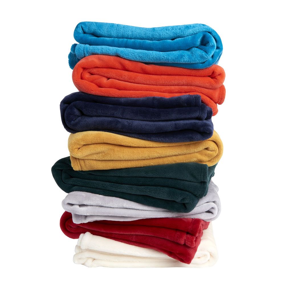 Wilko Blue Ultrasoft Throw 120 x 150cm Wilko