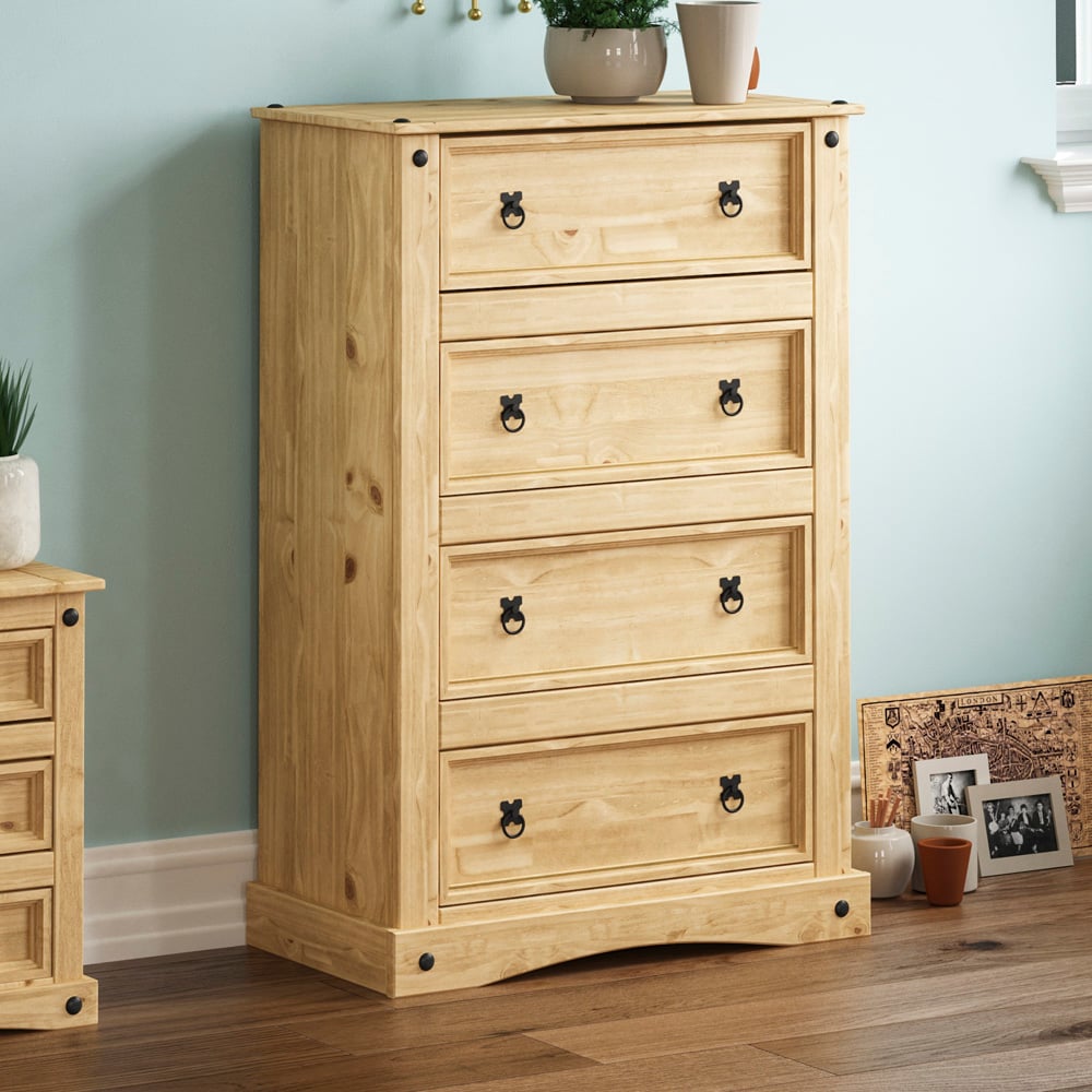 Vida Designs Corona 4 Drawer Pine Chest of Drawers Image 7