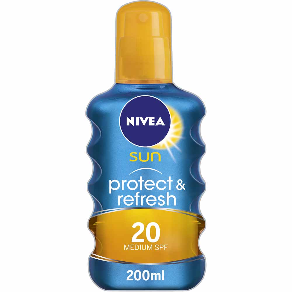 Nivea Sun Protect And Refresh Invisible Cooling Sun Spray SPF 20 Medium 200ml Image