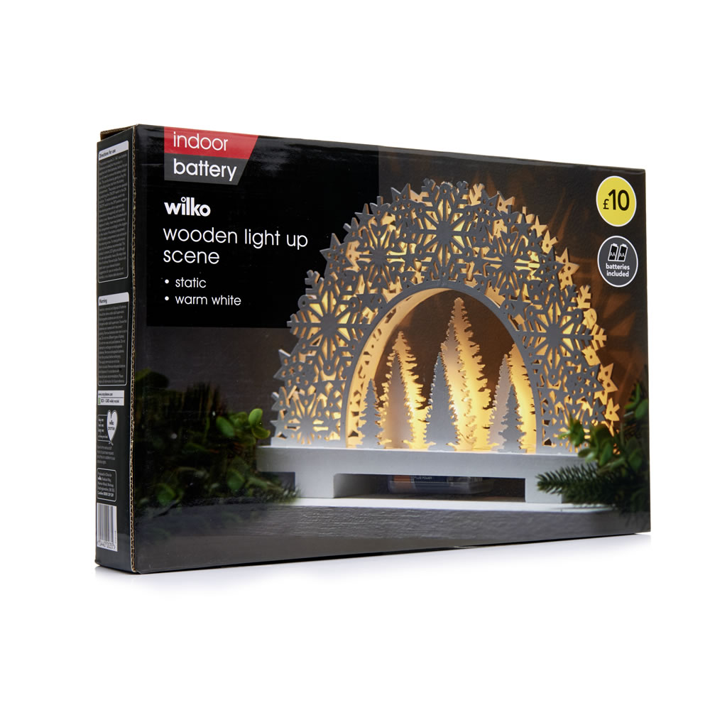 Wilko Alpine Home Wooden Light-Up Scene Christmas Decoration Image 2