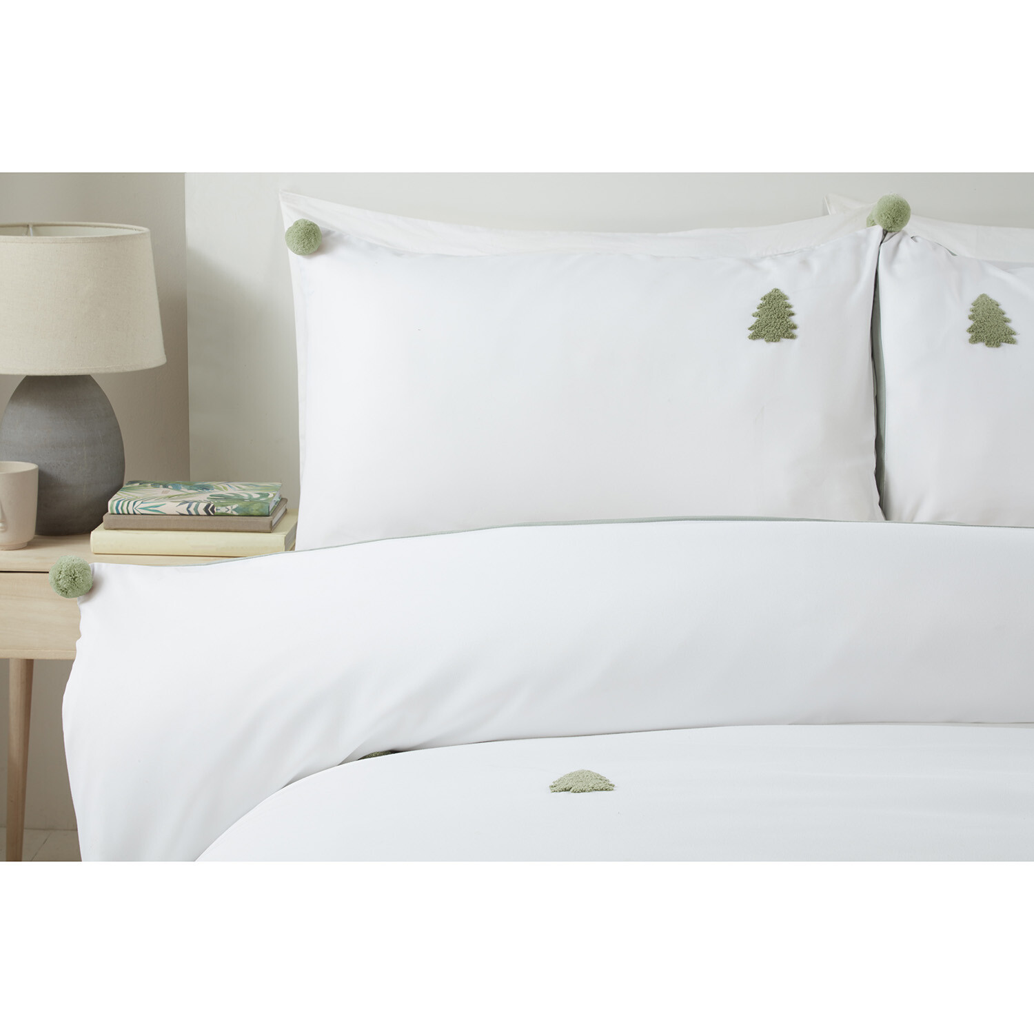 Nordic Trees Duvet Cover and Pillowcase Set - White / King Image 2