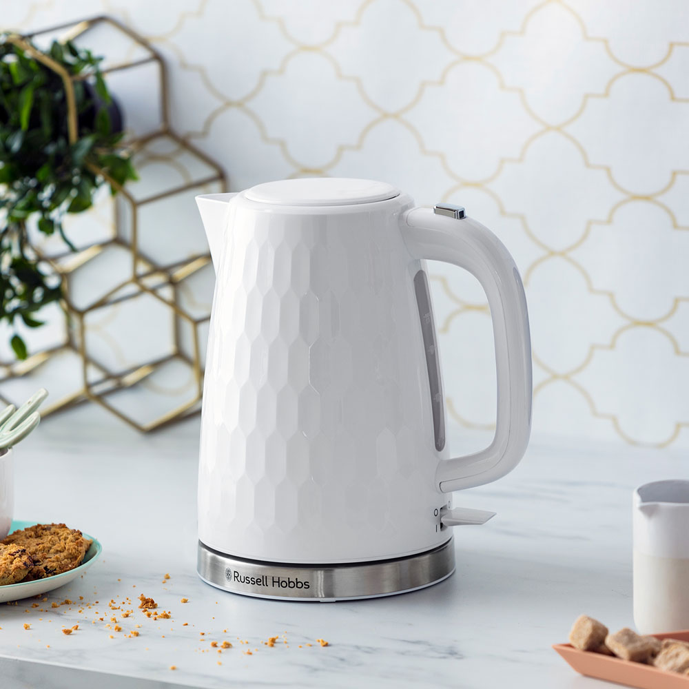 Russell Hobbs White Honeycomb Kettle Image 2