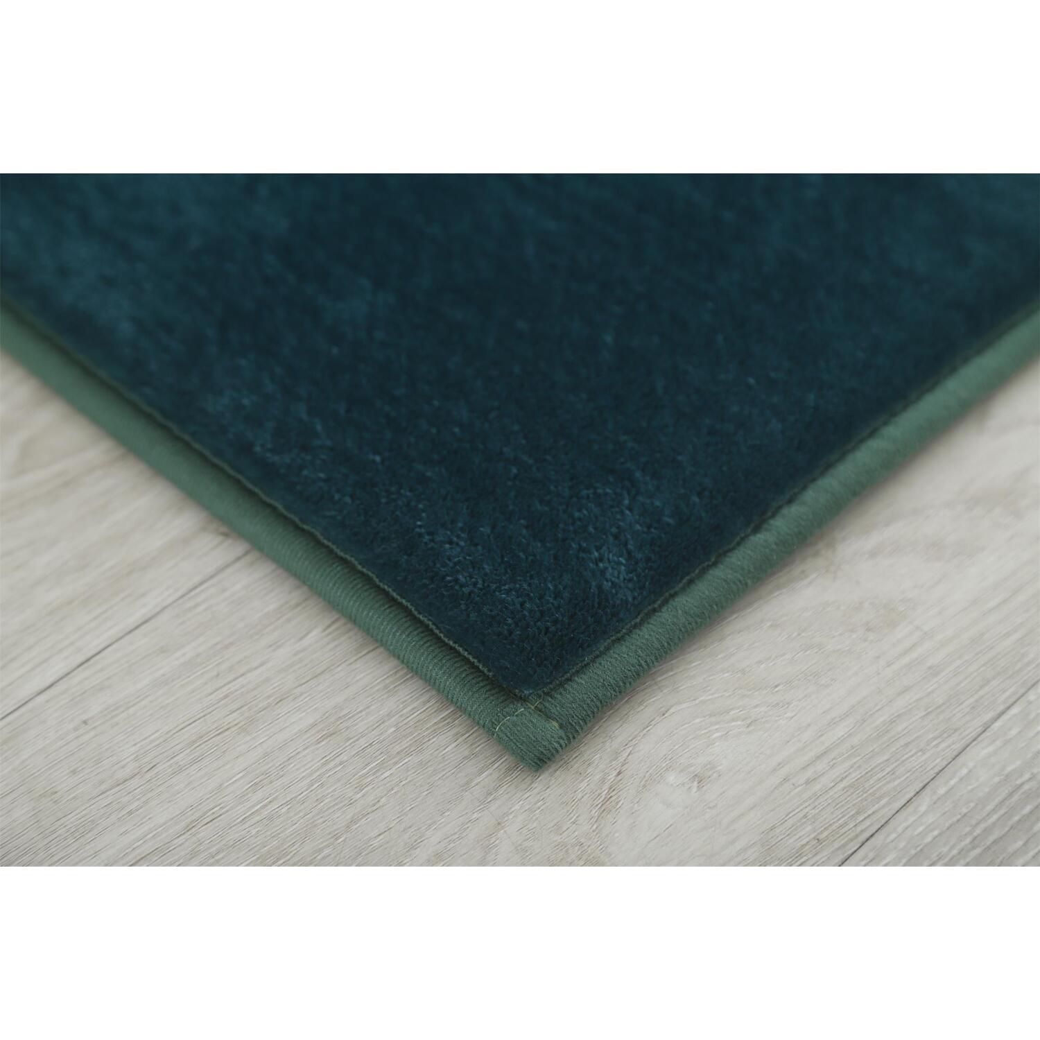 Cosy Emerald Flannel Polyester Rug Image 3