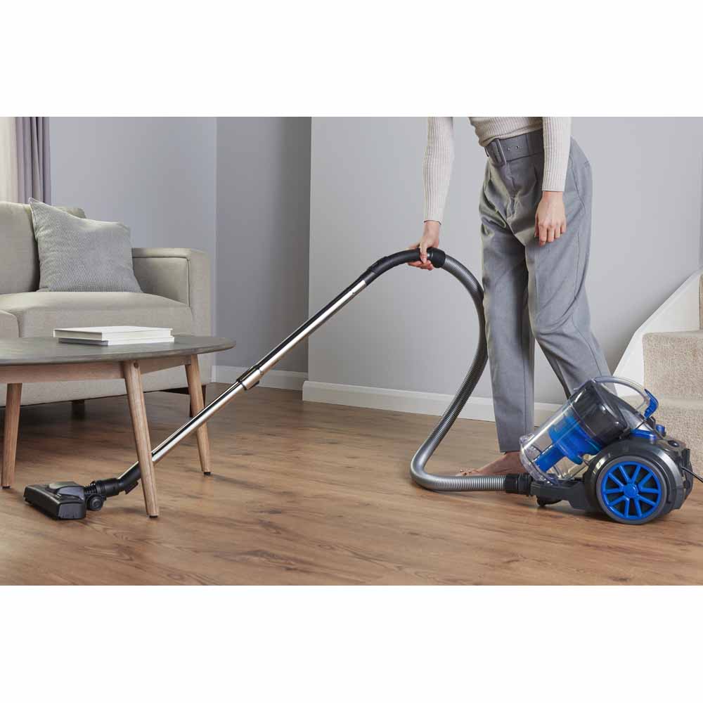 Black and Decker Multicyclonic Cylinder Vacuum Cleaner 700W XL Image 4