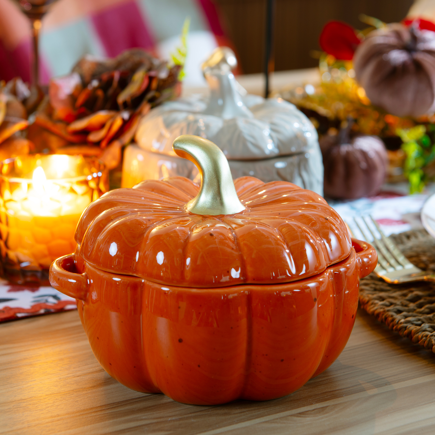 Small Pumpkin Serving Bowl Image 4