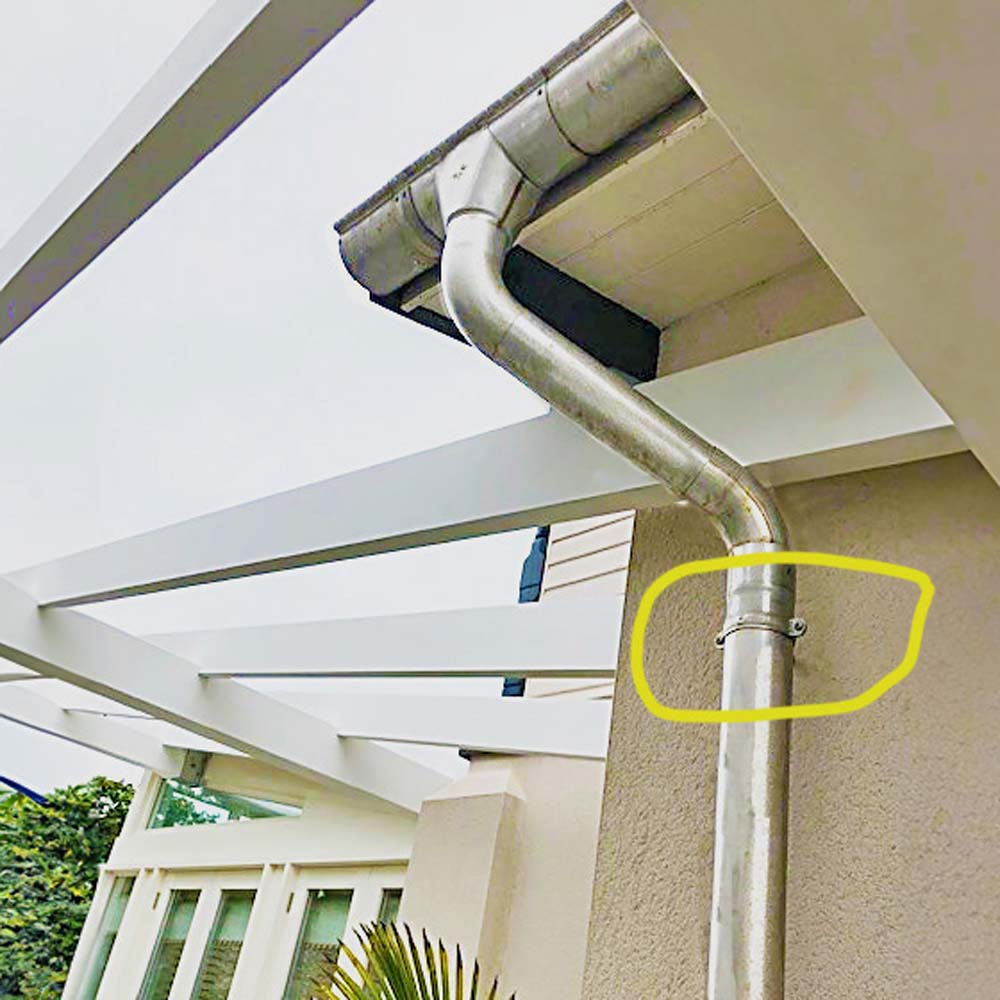 Metal Gutta Stainless Steel Downpipe Clip Image 3