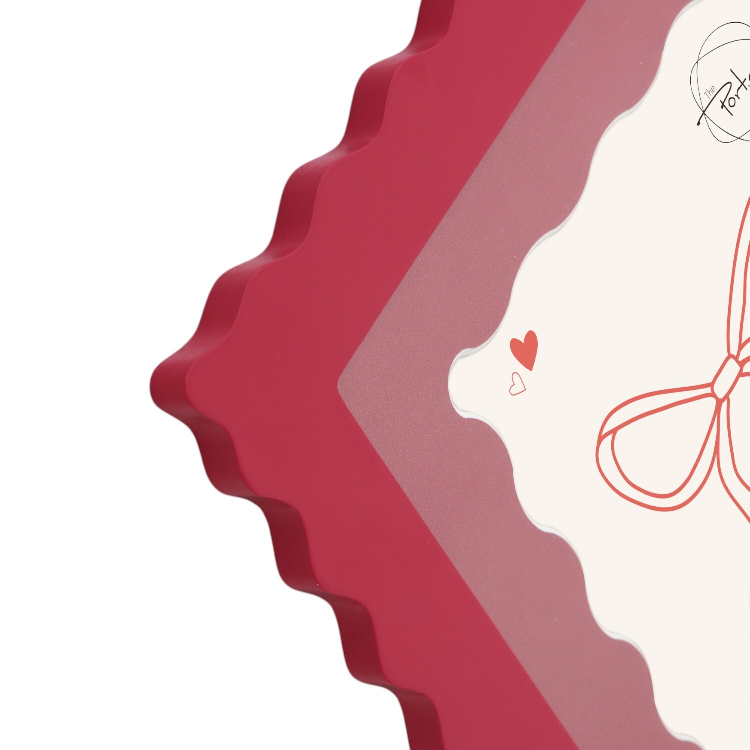 Carmine Scalloped Photo Frame Pink 6x4in Image 6