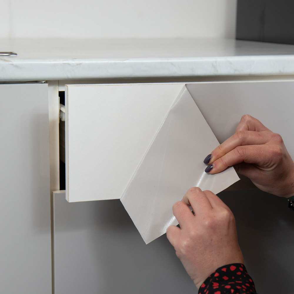 d-c-fix Glossy Light Grey Sticky Back Plastic Vinyl Wrap Film 67.5cm x 2m 3 Pack Image 3