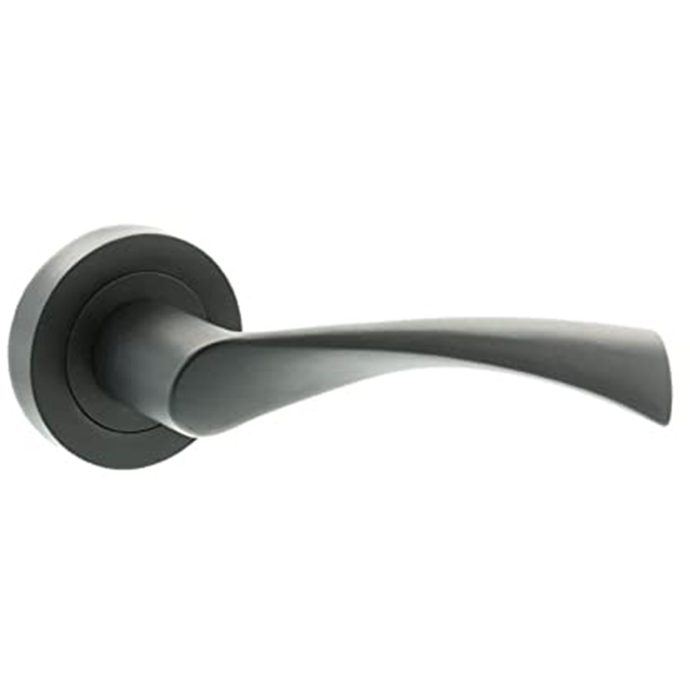 Golden Grace Matt Black Astrid Twist Door Handle Set Image 3