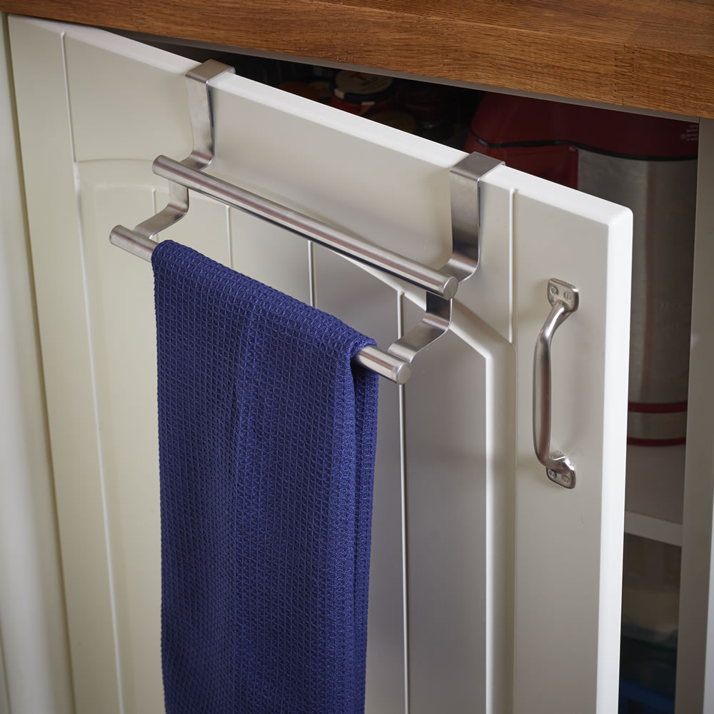 Wilko Over Door Towel Rail Image 2