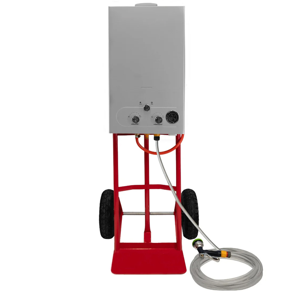 Monstershop Portable Horse Shower 18L Image 1